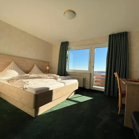 Haus Seeblick Otel Nideggen