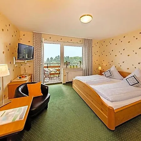 מלון Haus Seeblick 3*