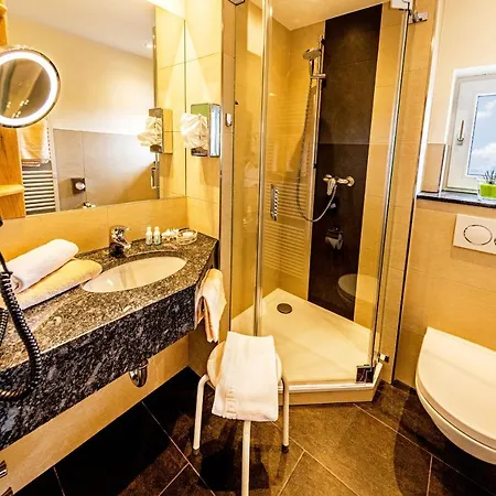 Hotel Haus Seeblick 3*