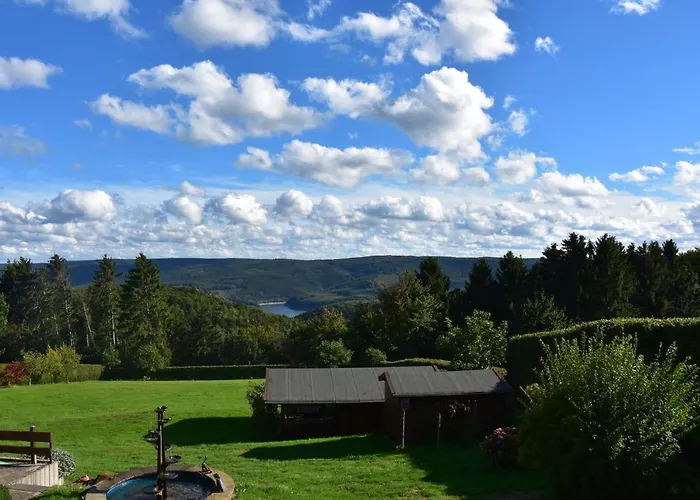 Hotel Haus Seeblick 3*