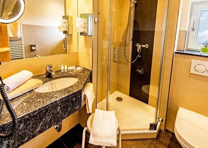 Hotel Haus Seeblick 3*